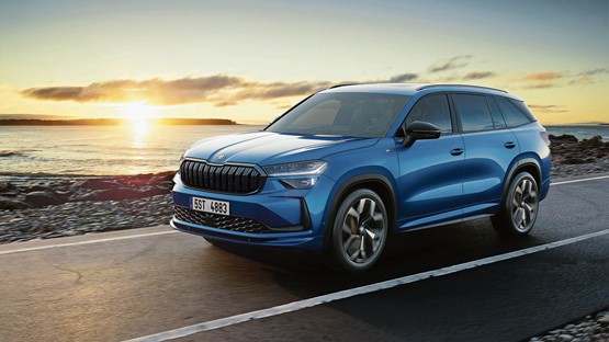 Äusserlich wurde der Skoda Kodiaq dezent modernisiert, innen bietet er mehr Platz und neue digitale Features.Bild: zVg