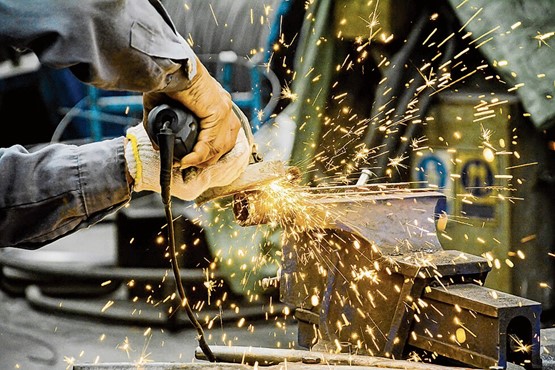 Die Aufnahme einer Erwerbstätigkeit durch vorläufig Aufgenommene wird administrativ vereinfacht. Das entlastet auch die Arbeitgeber. Bild: 123RF