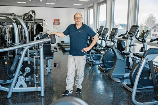 SFGV-Präsident Claude Ammann in seinem Fitnesscenter: «Wir setzen uns dafür ein, dass das eigenverantwortliche Handeln der Bevölkerung im Bereich gesundheitsorientiertes Kraft- und Ausdauertraining weiter gefördert wird.» Bild: zVg