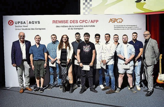 Avec Alicia Menétrey: brisons les stéréotypes parmi les conducteurs de véhicules lourds! Photo: Valdemar Verissimo