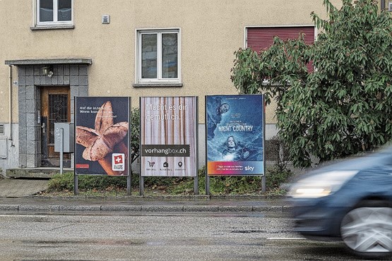 Das Bundesgericht stützt das Verbot kommerzieller Plakatwerbung – selbst auf privatem Grund. Das ist ein weiterer Schritt in Richtung Unfreiheit. Bild: Keystone