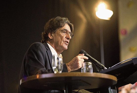 Luc Ferry: «Il faut revaloriser d’urgence le travail.»Photo: Iris Andermatt