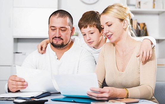 Insbesondere Eltern von minderjährigen Kindern bevorzugen flexiblere Arbeitszeitmodelle. Bild: 123RF