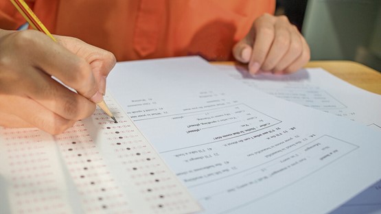 Supprimer l’examen de culture générale serait une erreur: l’usam s’engage pour son maintien. Photo:123RF