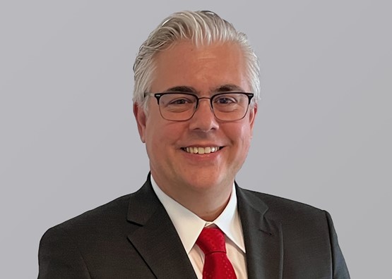 Statt Industriepolitik zu betreiben und immer neue Subventionen zu sprechen, brauche es ein Revitalisierungsprogramm für die Wirtschaft, sagt Patrick Dümmler, Ressortleiter des sgv.