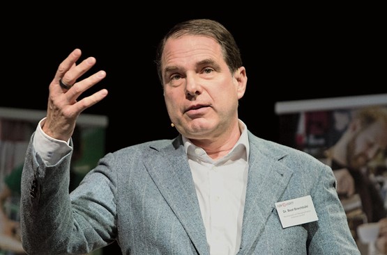 «Beruhigungspillen und Nebelpetarden»: Rechtsanwalt Beat Brechbühl hält gar nichts von ESG.