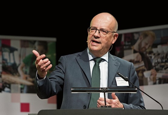 «Von Kaputtsparen des Staates kann keine Rede sein»: Eric Scheidegger, Stv. Direktor SECO.