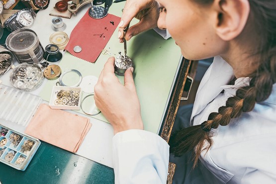 Les observateurs soupèsent l’impact des tarifs douaniers sur les grands secteurs: chimie, pharma et horlogerie. Quid des PME à commencer par la sous-traitance?Photo: dr