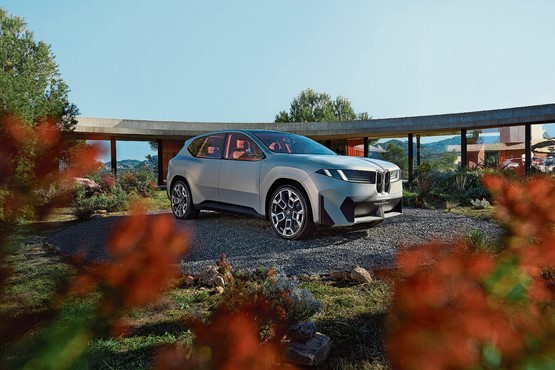 BMW startet die Neue Klasse mit einem Elektro-SUV. 