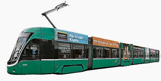 Symbol für Mobilität, Fortschritt und handwerkliche Vielfalt: Das Basler Tram ist Werbeträger für die Kampagne des Gewerbeverbands Basel-Stadt. Bild: zVg