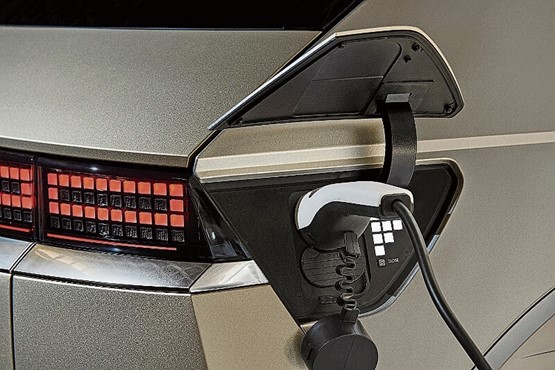100 Kilometer in fünf Minuten: der Hyundai Ioniq 5.