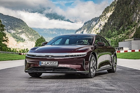 Der Lucid Air hat eine 925‑Volt-Plattform.