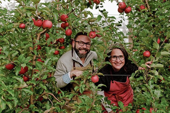 Laurence Jobin (avec Philippe): de l’entrepreneuriat paysan à la valorisation des Femmes PME Suisse romande. Photo: X. Bellard