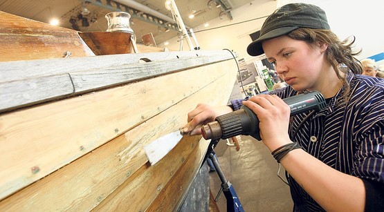 Der Schweizerische Boots-Verband ist auf gut qualifizierten Nachwuchs angewiesen. Mit der Präsenz an den Swiss Skills Bern 2014 will der Verband den Bekanntheitsgrad der beiden Berufe Bootfachwart und Bootbauer steigern.