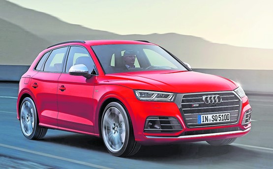 Audi SQ5: Ausgestattet mit dem 3.0-TFSI-Triebsatz stellt der SQ5 die sportliche Speerspitze aus Ingolstadt dar. 354 PS sorgen für eine atemberaubende Performance, verpackt in die Konturen eines SUV.