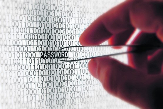 Es reicht längstens nicht, das Passwort regelmässig zu ändern. Vor allem KMU sind häufig von digitalen Attacken betroffen. Diese treffen fast jedes dritte Unternehmen.