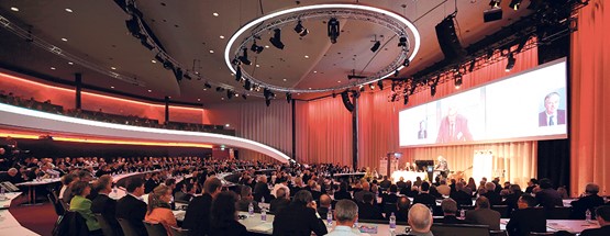 Full House im Berner Kursaal: Der ­Gewerbekongress 2014 geht als Highlight in die Annalen des sgv ein.